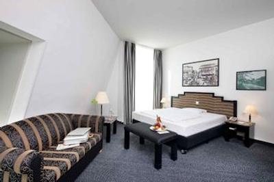 مرکور هتل برلین تمپلهف ایرپورت