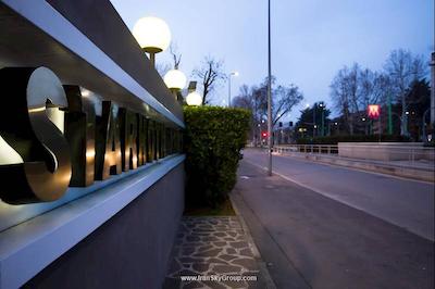 استارهتلس توریست