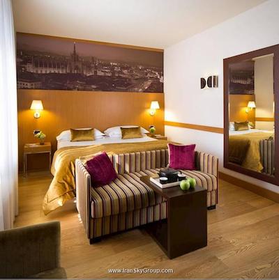 استارهتلس توریست