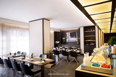 استارهتلس توریست