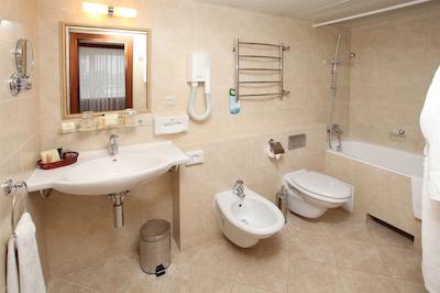 پرمیر هتل روس