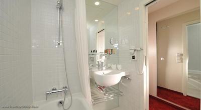 دیزاین متروپل هتل