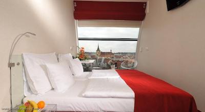 دیزاین متروپل هتل