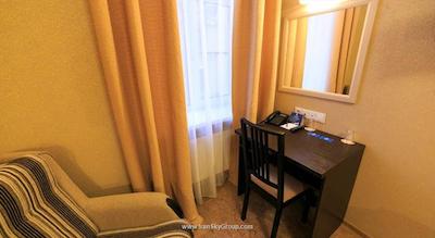 نوسکی هتل بریز