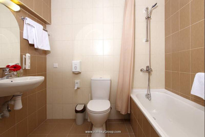 نوسکی هتل بریز