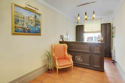 نوسکی هتل بریز