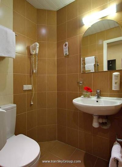 نوسکی هتل بریز