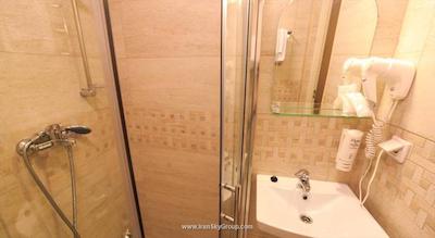 نوسکی هتل بریز