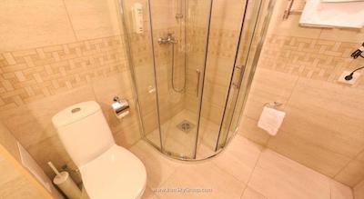 نوسکی هتل بریز