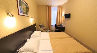 نوسکی هتل بریز