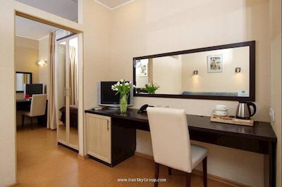 نوسکی هتل بریز