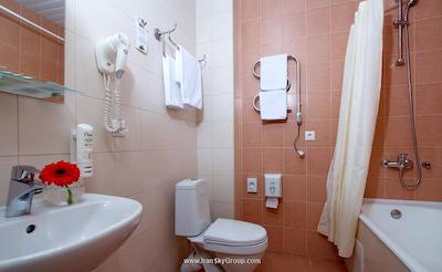 نوسکی هتل بریز