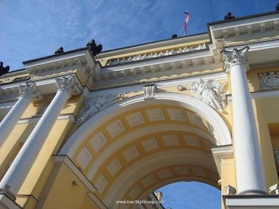 نوسکی هتل بریز