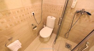 نوسکی هتل بریز