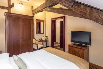 گرند مجستیک پلازا