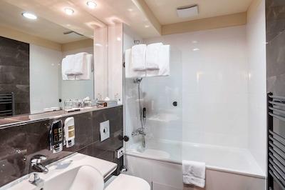 گرند مجستیک پلازا