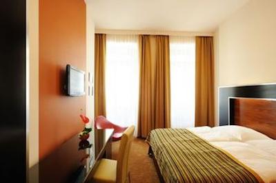 گرند مجستیک پلازا