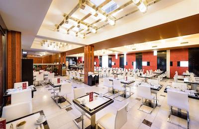 گرند مجستیک پلازا