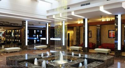 گرند مجستیک پلازا