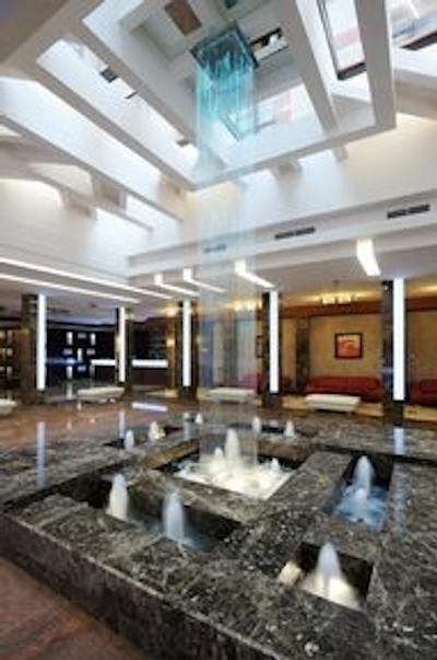 گرند مجستیک پلازا