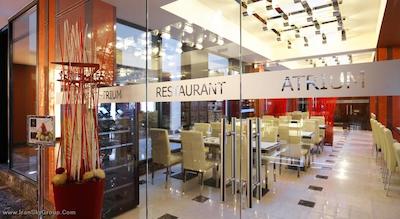 گرند مجستیک پلازا