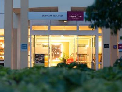 مرکور هتل اشتوتگارت گرلینگن