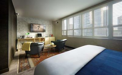 کامفورت هتل داون تاون