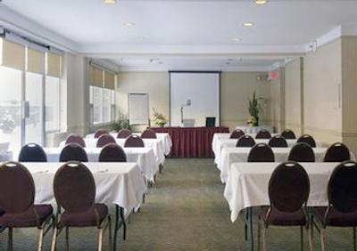 کامفورت هتل داون تاون