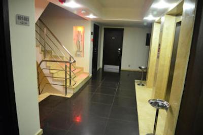 اس سی این بوتیک هتل