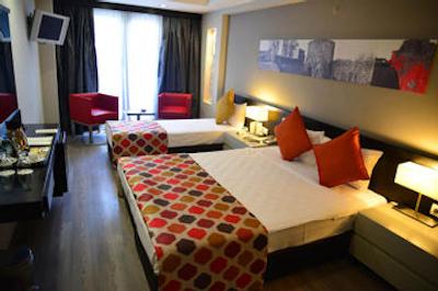 اس سی این بوتیک هتل