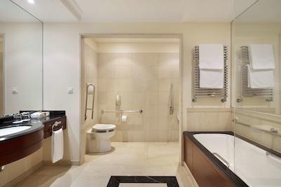 حیات ریجنسی تسالونیکی