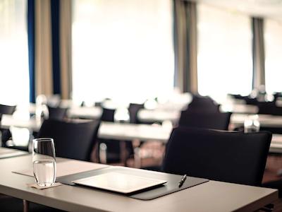 پولمن اشویزرهف