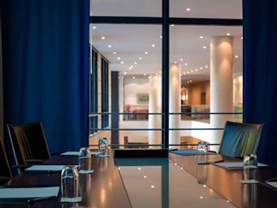 پولمن اشویزرهف