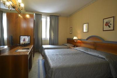 زنهتل رجینا