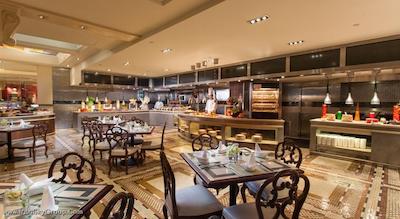 د ونیز ریتور هتل شنژن