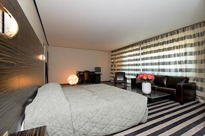 بست وسترن دی فرانسه