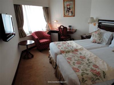 د رویال پلازا