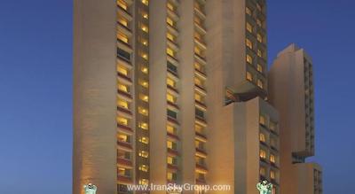 د رویال پلازا