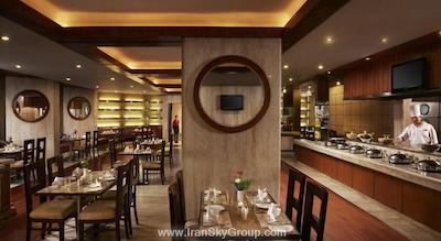 د رویال پلازا