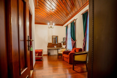 مدیترا آرت هتل