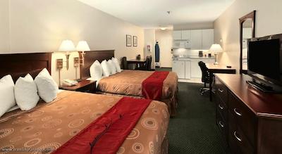 تراولوژ نانایمو