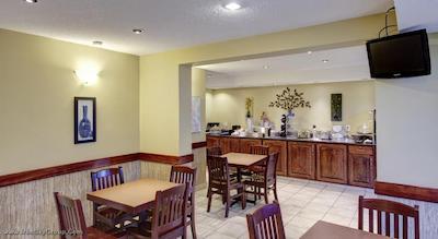 تراولوژ نانایمو