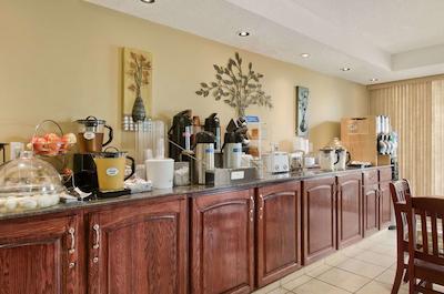 تراولوژ نانایمو