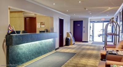 تراولوژ نانایمو