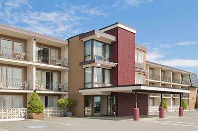 تراولوژ نانایمو