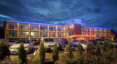 تراولوژ نانایمو