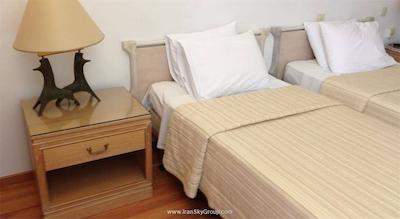 بست وسترن کاندیاهتل