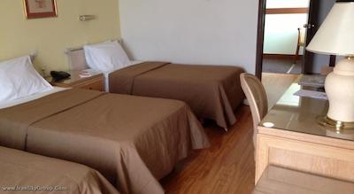 بست وسترن کاندیاهتل