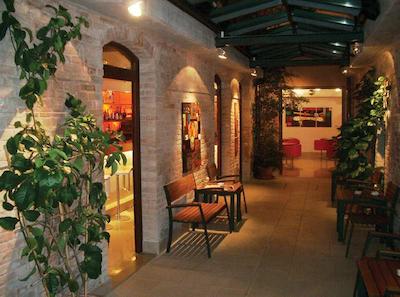 رزیدنزا کانارجیو