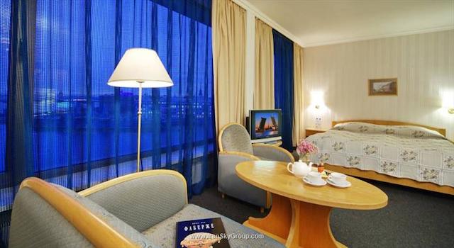 سنت-پترزبورگ هتل